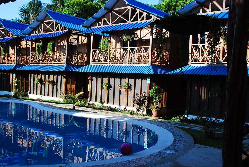 Hotel Utüane Leticia Bagian luar foto